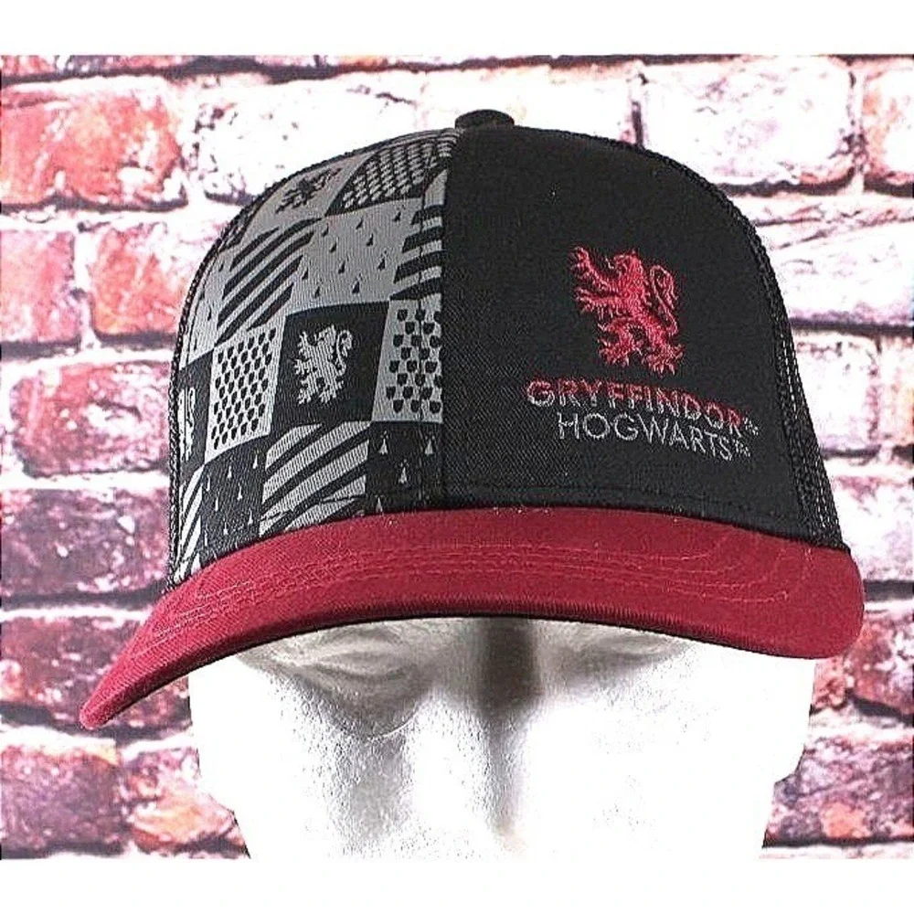 Harry Potter Gryffindor Hogwarts Adult Trucker Ponytail Hat Adjustable Mesh